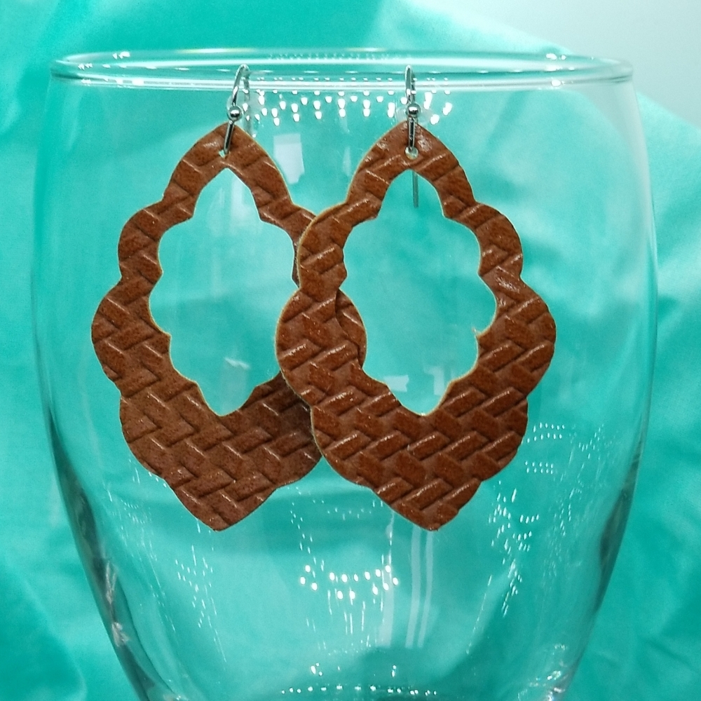 Brown Scalloped earrings